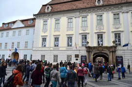 13.125 visits during the national program ”School in a Different Way Week